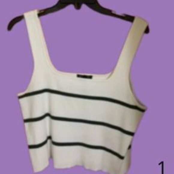 Dynamite - Crop top green and white - XL - 25 $ - Picture 1 of 5